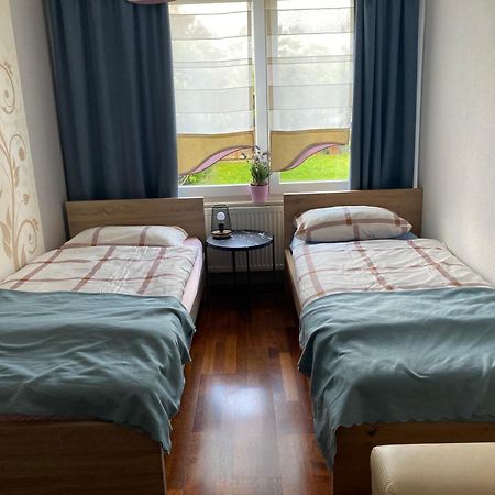 Ruhiges Zimmer Im Gasthaus Essen Exterior photo